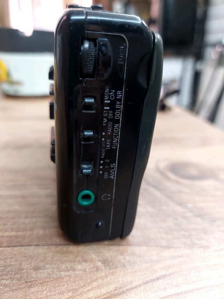 sony wolkman - 2