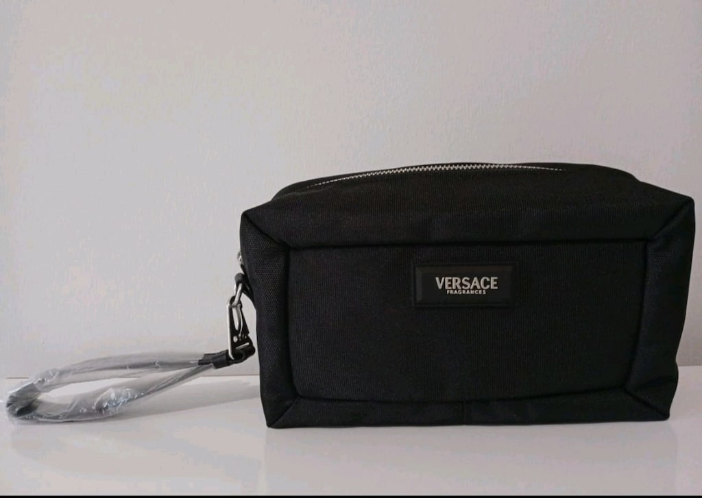Versace El Çantası ve Ürünler Yüzde Yüz Orijinal ve Sıfır. İçi Geniş - 4