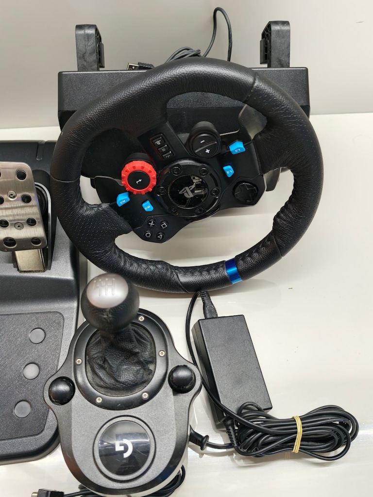 Logitech G29 Driving Force Direksiyon Seti Pedal ve Vites Dahil - 3