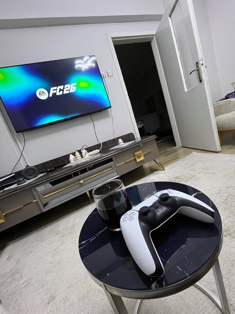 Satılık Slim Cdli 1 TB Ps5 - 2