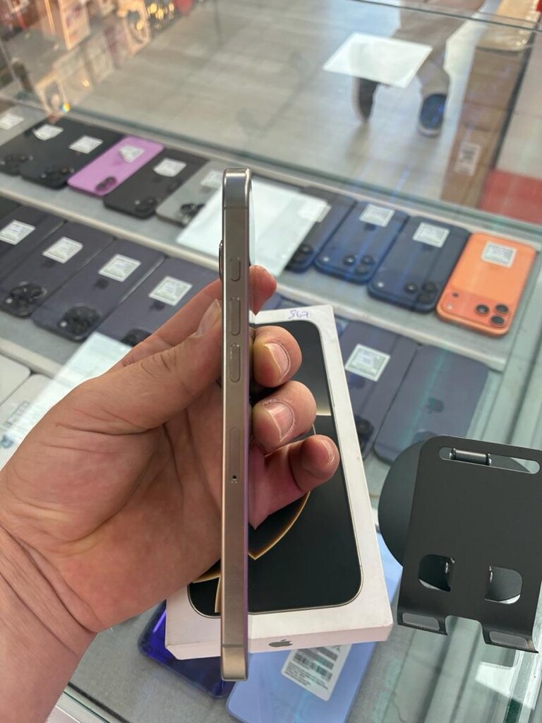 16 PRO MAX - 256 GB EKRAN HATASIZ KASA KOZMETİK 10/9,5 KUTU FATURASI - 2