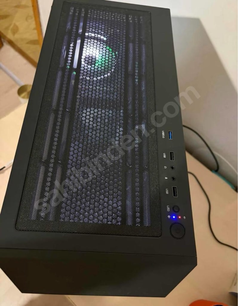 9060XT 16GB / AMD Ryzen 5 7500F / DDR5 Garantisi Devam Etmekte - 6