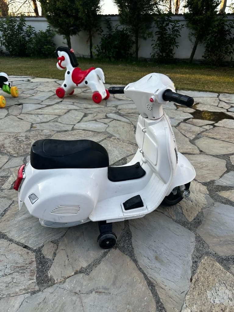 akülü vespa - 2