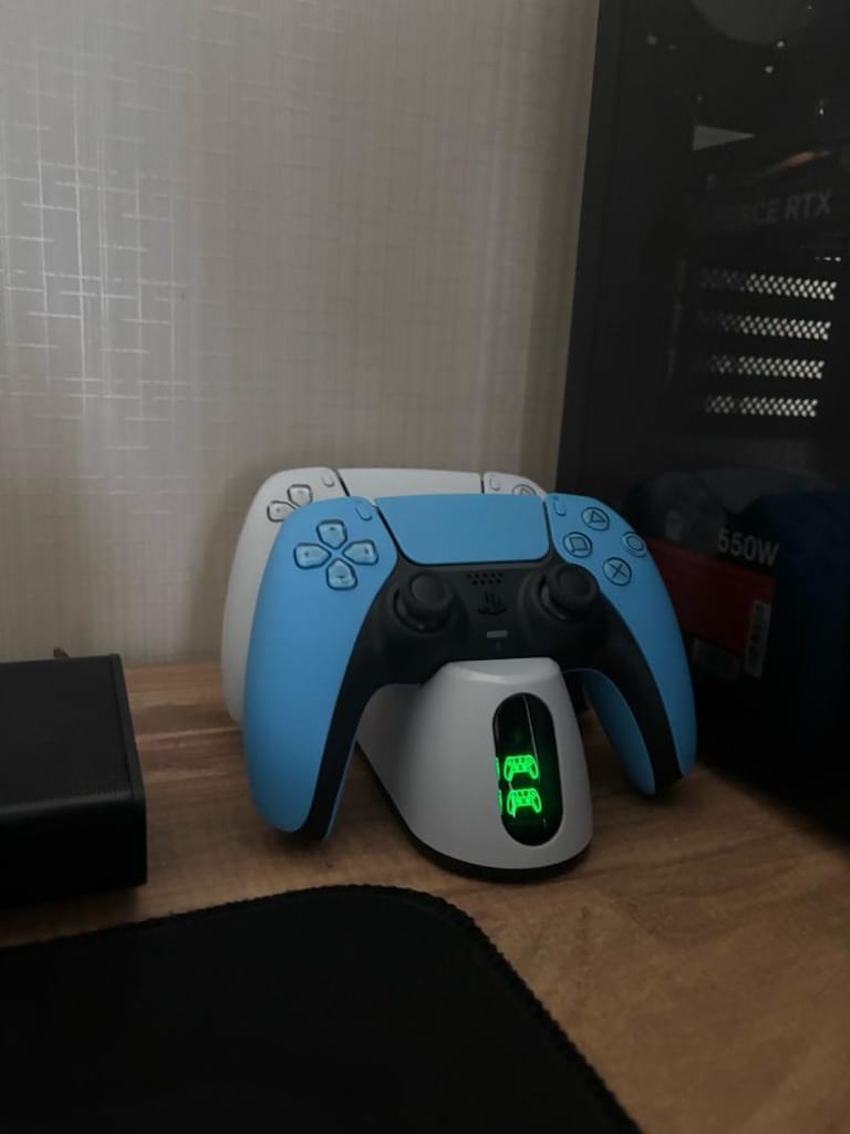 Mavi PS 5 Kolu
