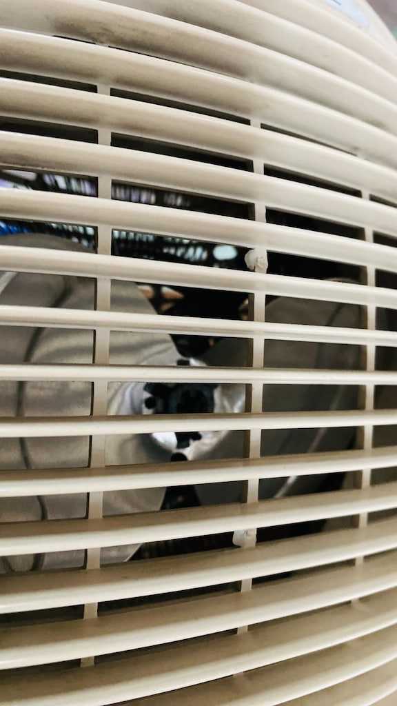 Kumtel Fanlı Isıtıcı - 2000 W - Çalışmıyor, Tedaviye İhtiyacı Var - 4