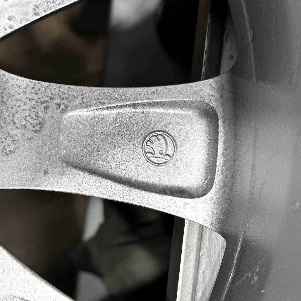 ORİJİNAL 17 inç 5x112 Skoda Superb Jant Takımı 2. El - 5