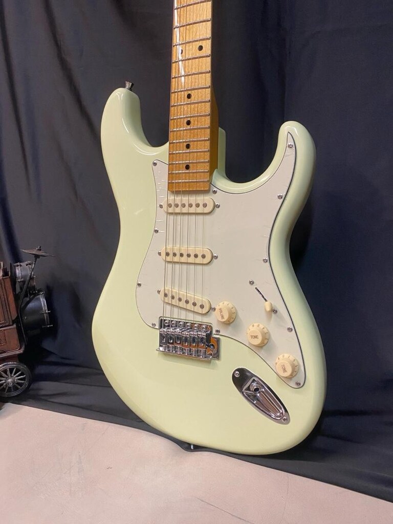 Astrea AST-350 WH Stratocaster Elektro Gitar - 4