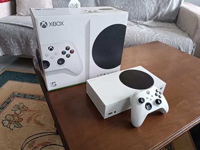 NOKTA HATASIZ - KUTULU / GARANTİLİ XBOX SERIES S 512GB