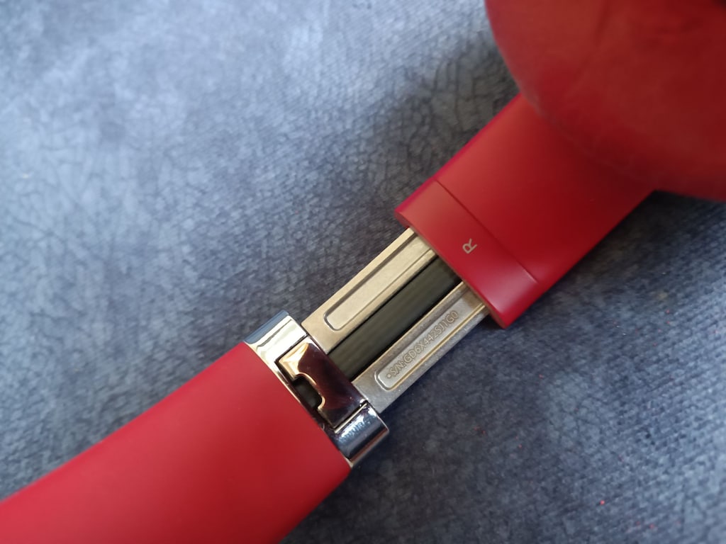 Beats Studio 3 Kulak Üstü Bluetooth Kulaklık - 8