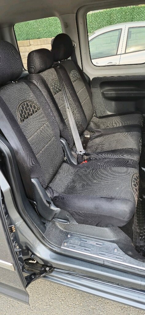 Wolkswagen caddy TDI Trendline 2.0 motor - 2