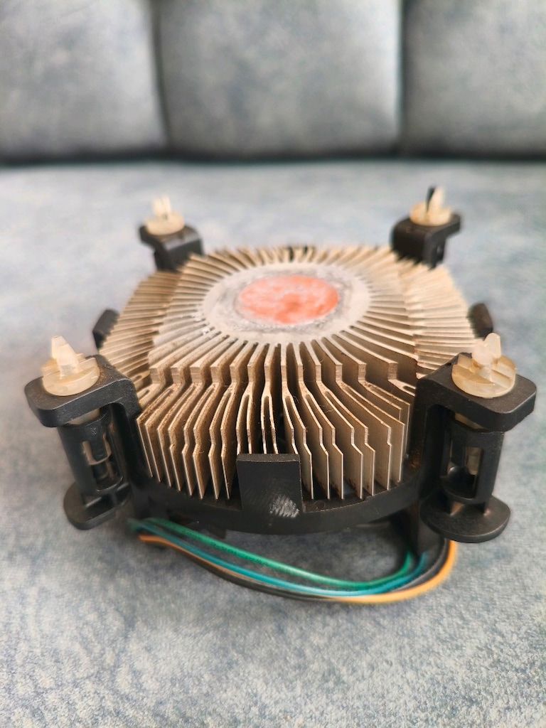 Intel İşlemci Fan ve Soğutucu Blok - 7