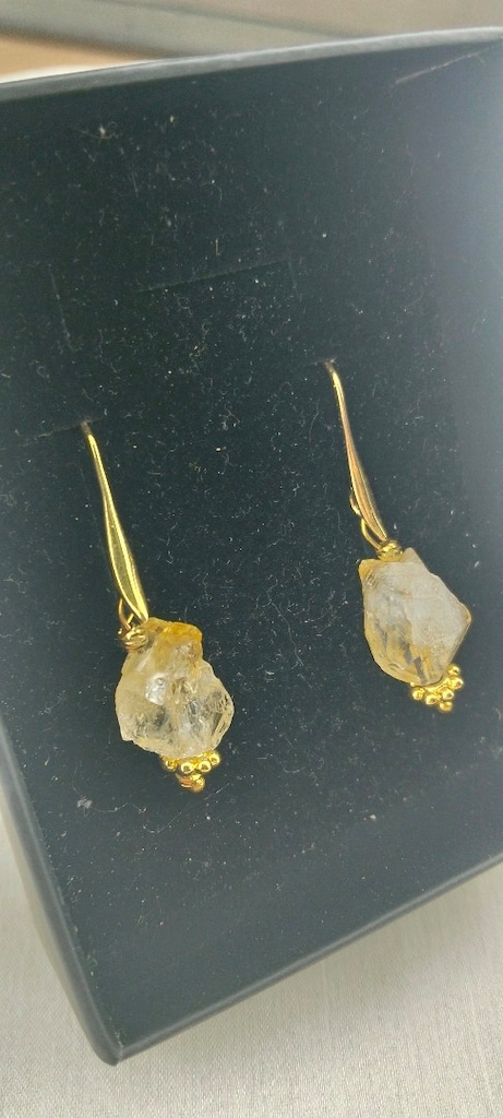 Ham Sitrin Doğal Taşlı Altın Kaplama Sallantılı Kadın Küpe – 4,7 Gram - 4