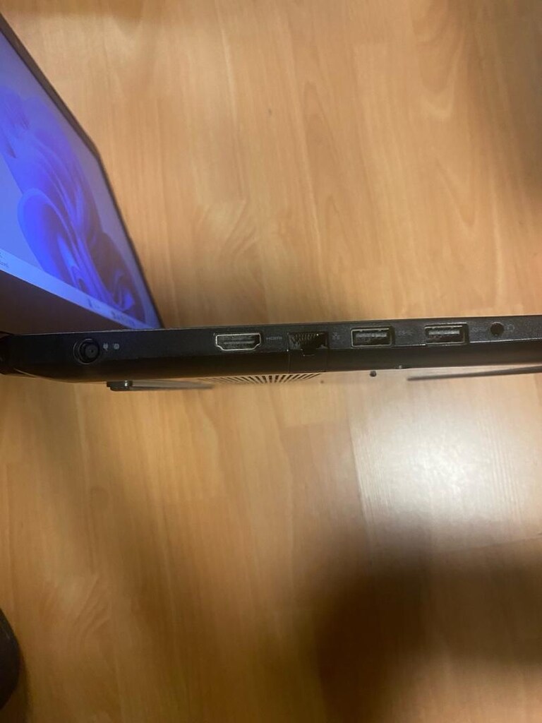 Dell G3 3579 İ7 Gaming Notebook - 11
