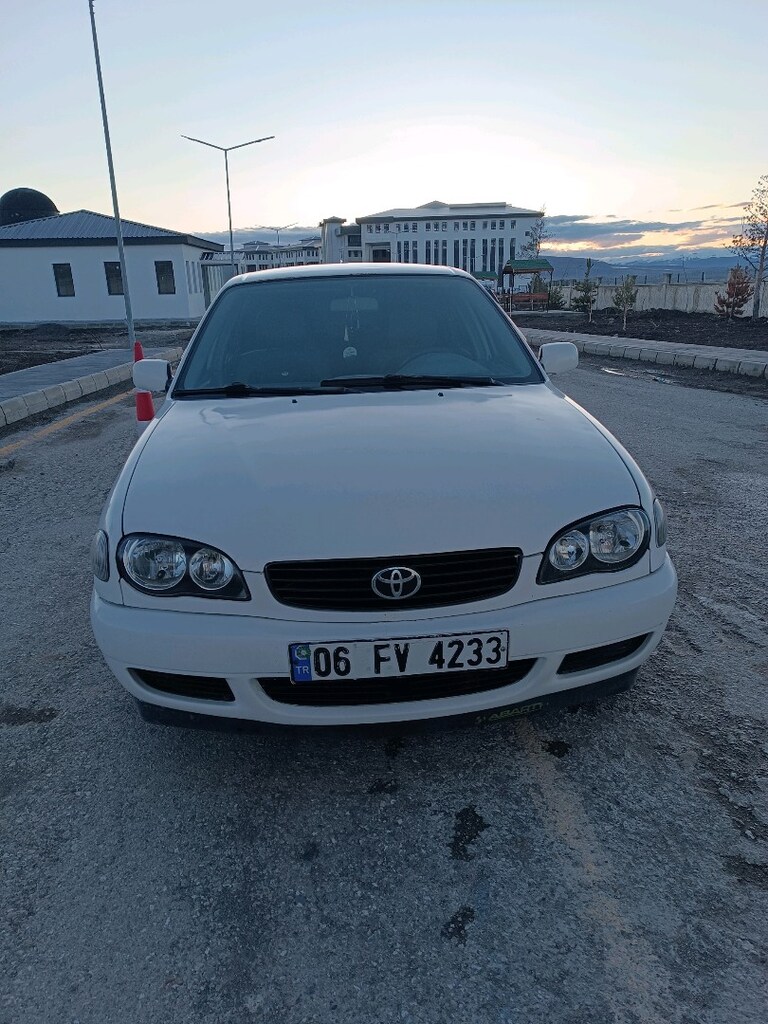 Toyota Corolla 1.6 vvti - 2