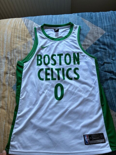 NBA NCAA FORMA (XXL- XL-L) BOSTON CELTICS TATUM