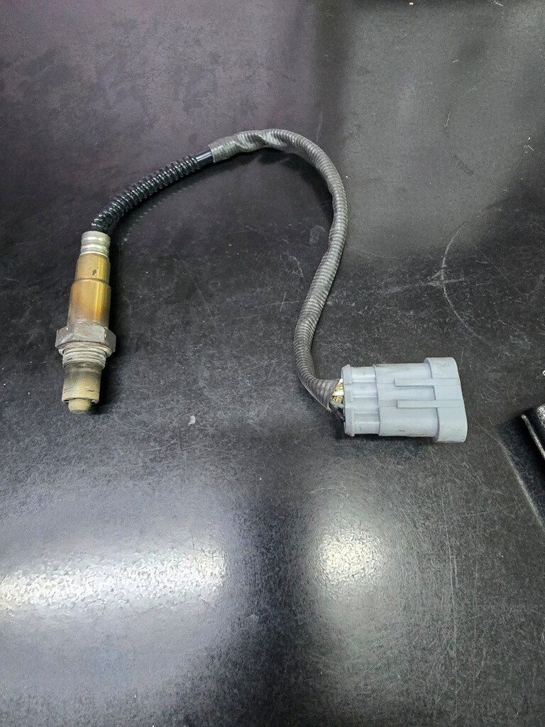 Fiat stilo oksijen sensörü üstteki parça - 3
