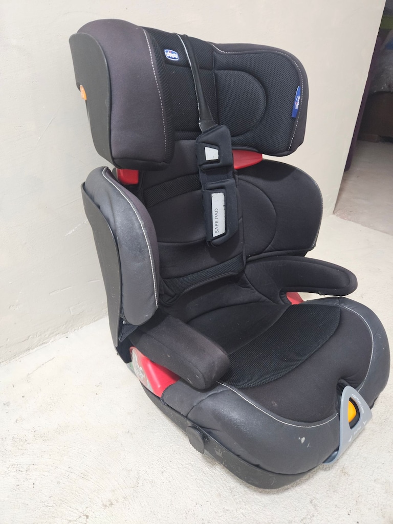 Chicco Fix Plus 15-36 Araç Koltuğu - 3