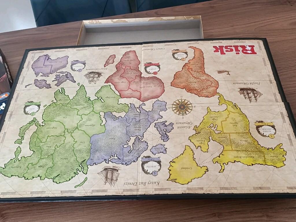 Risk Askeri Kutu Oyunu - 3