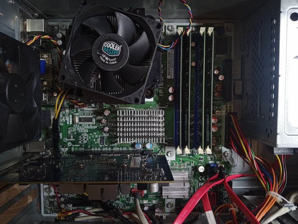 İntel 4 Çekirdek İşlemci + 8GB RAM + GT 220 PC HP Kasa - Sıfırından ...