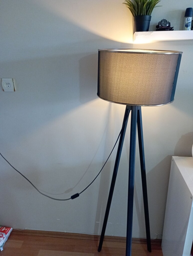 HOMİNG GOLD DETAYLI SİYAH KUMAŞ TRİPOD LAMBADER