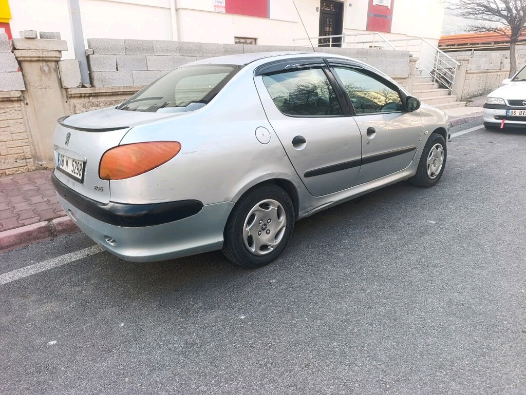 PEUGEOT 206 SEDAN TERTEMİZ - 8