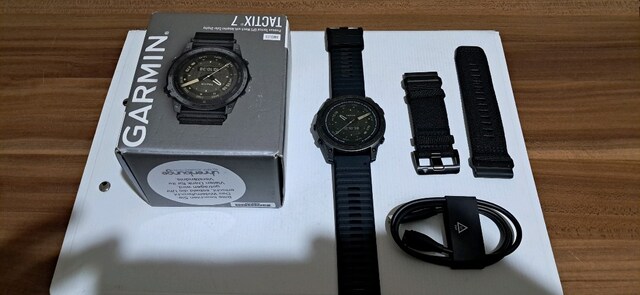 GARMIN TACTİX 7 AMOLED