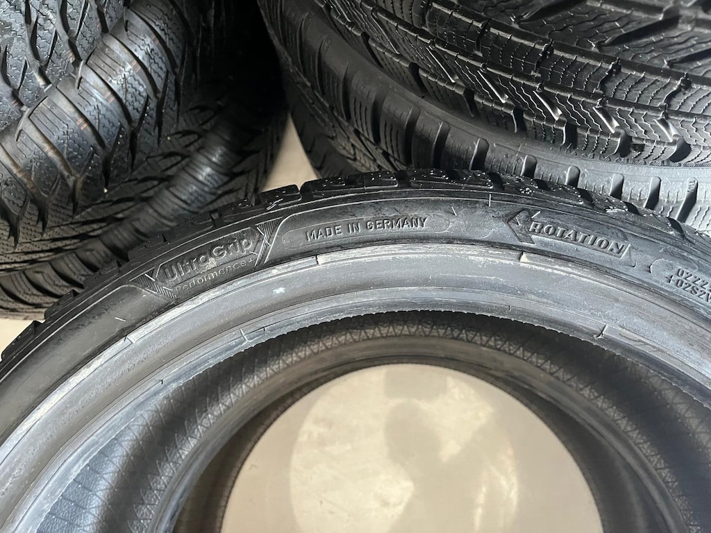 225/40 R18 GOODYEAR | 1. SINIF TEMİZ 2 ADET KIŞLIK - 3