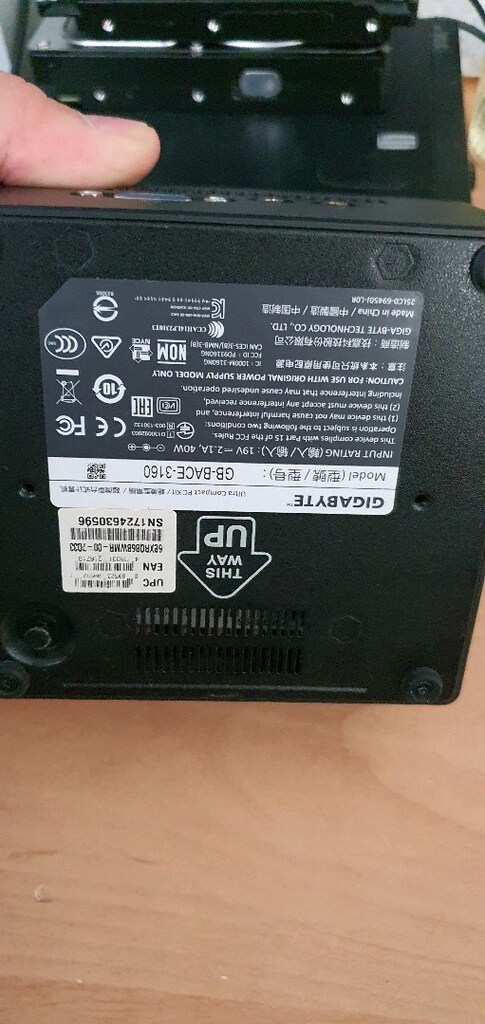 gigagbyte mini bilgisayar - 4