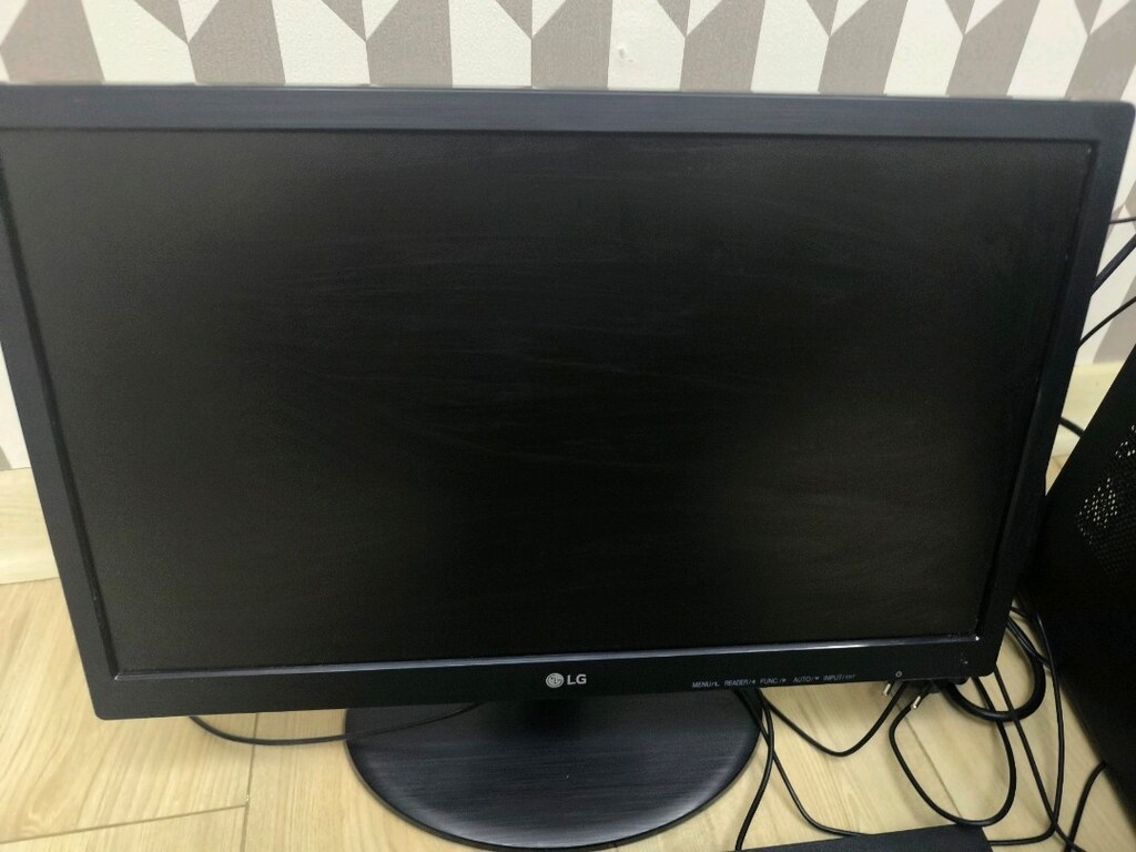 Lenovo V530 Tower (10TV001DTX) - 10