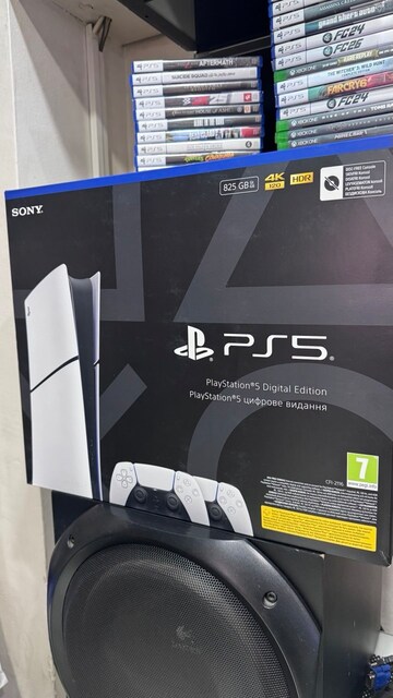 ÖZEL SERİ -PLAYSTATION PS5 SLIM - ALL DIGITAL - 2 KOL YENİ SERİ