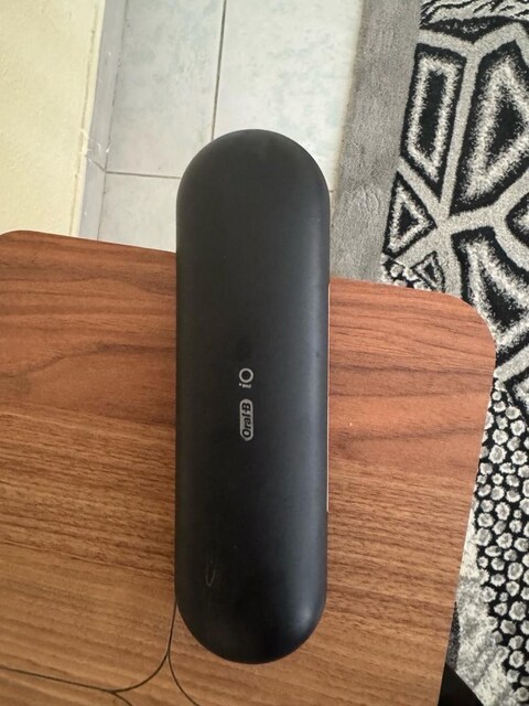 Oral b ion 10
