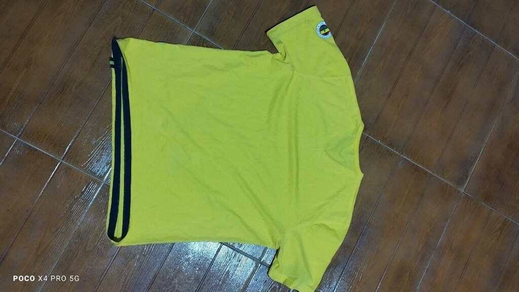 #Fenerium şık tshirt..Feneriumda çok pahalıdır..Önde ufak leke. - 7