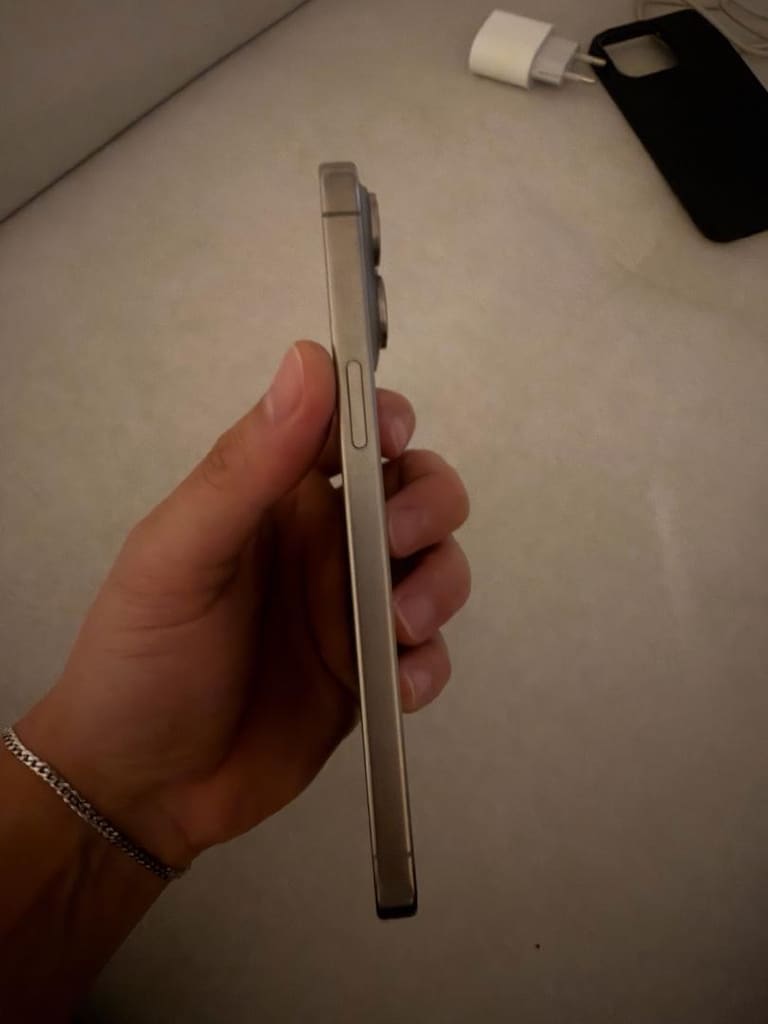 Iphone 15 Pro Max - 7