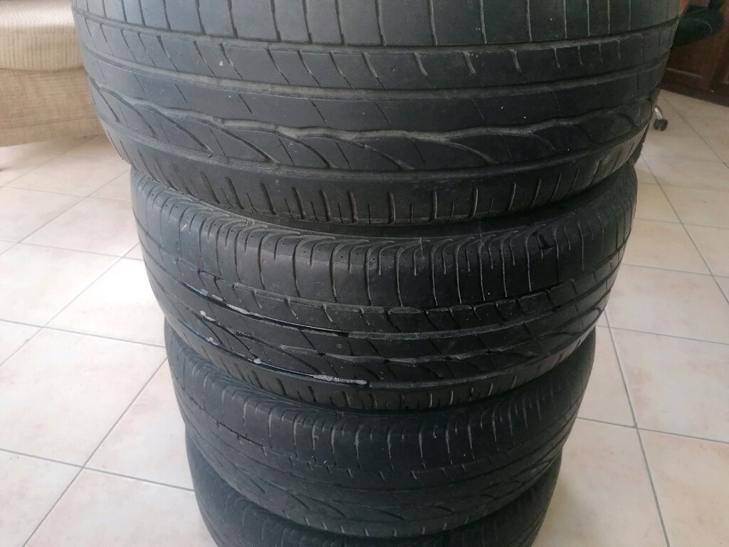 205/55R16 BRİDGESTONE 4 ADET TAKIM YAZ Lastiği uygun adet fiyat 500tl - 7