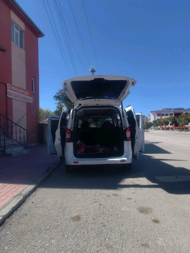 courier delux 2018 model 2 parca değişen 5 bin hasar kaydı var - 3