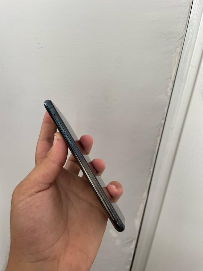 İPHONE 11 PRO 64GB TR DEĞİŞENSİZ TEMİZ - 4