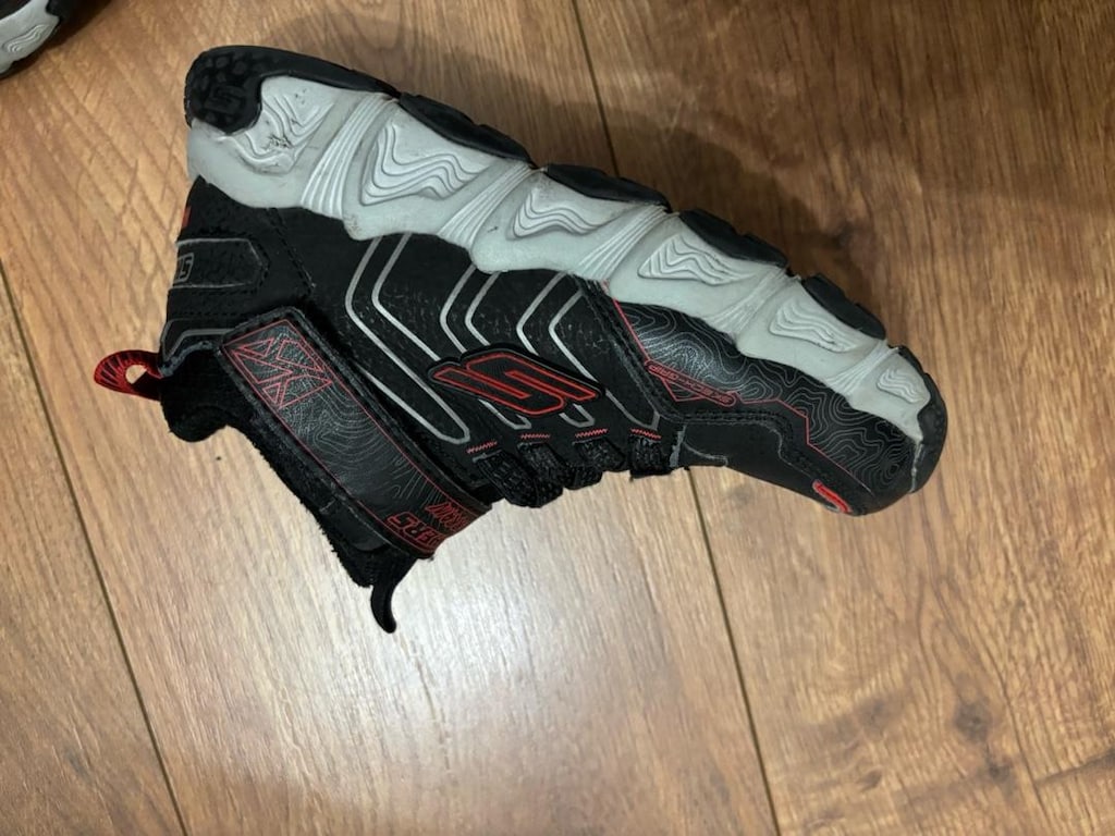 Skechers All Terrain Çocuk Ayakkabı – 29 Numara – Siyah/Kırmızı - 4