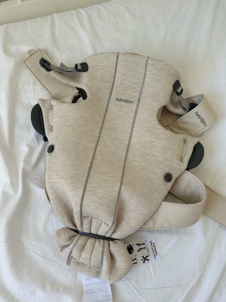 Babybjörn kanguru - 6
