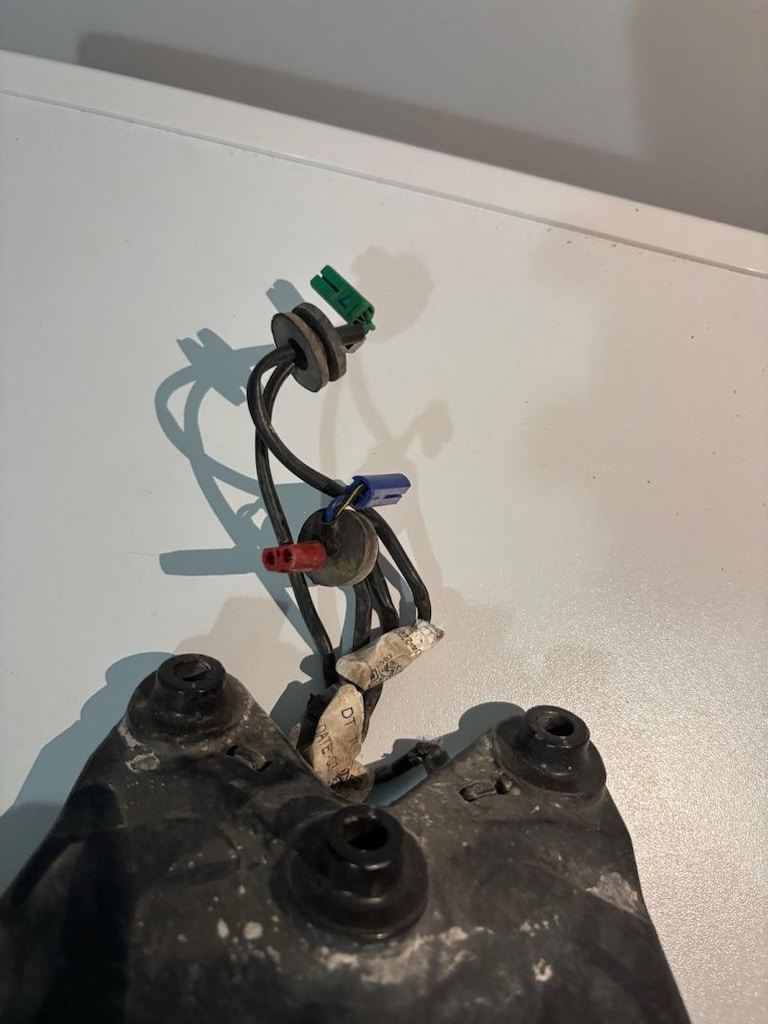 RS200 ARKA STOP - 2