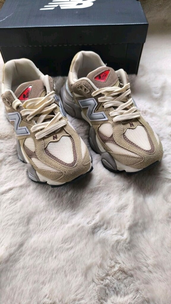 NEW BALANCE 9060 - 2