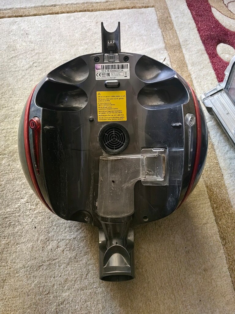 dyson cinetic big ball parquet 2 sorunsuz çalışıyor diğer parçalar yok - 9