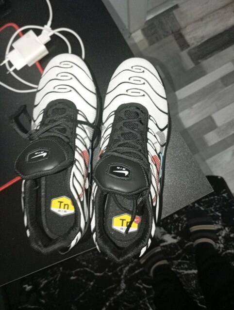 NIKE TN