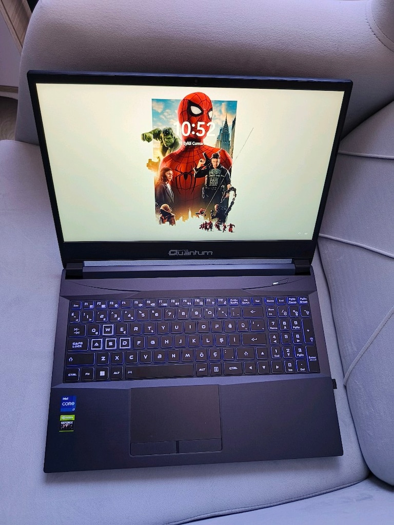 İ7 11. NESİL 3050 16 RAM 800 GB SSD - 3