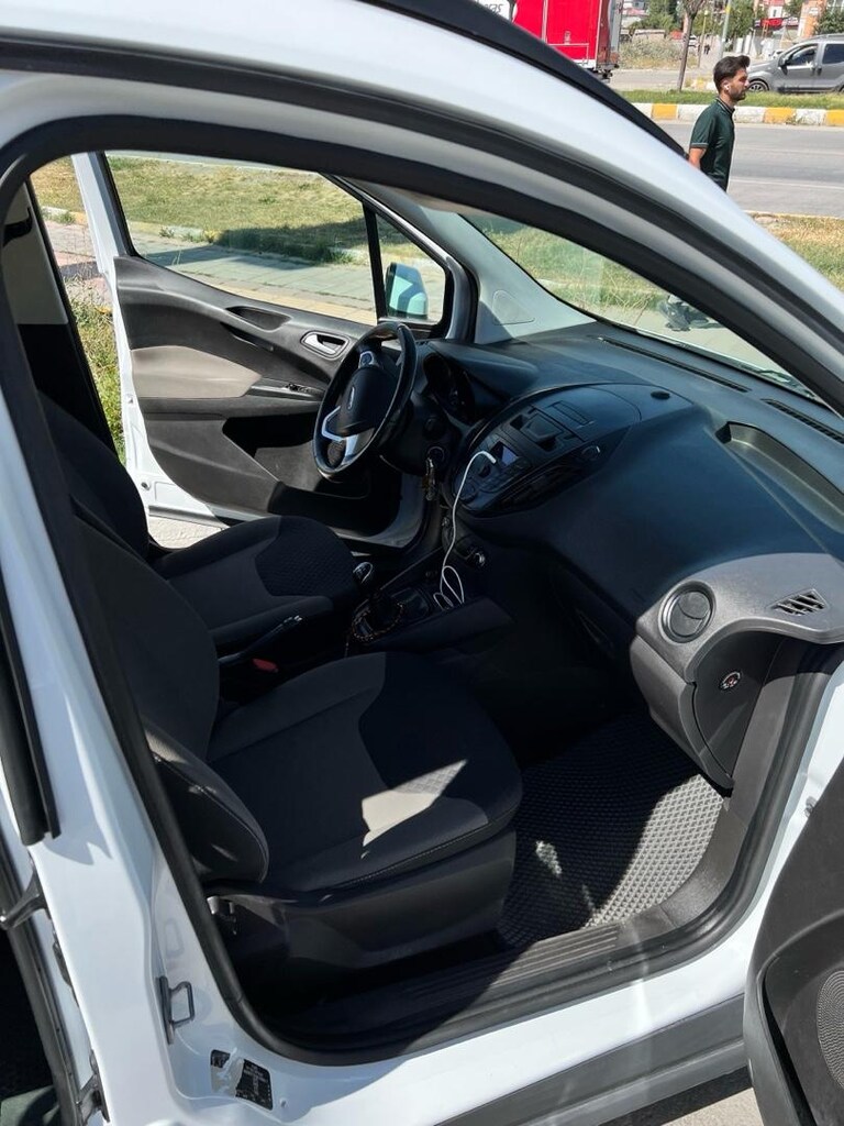ford tourneo courier - 3