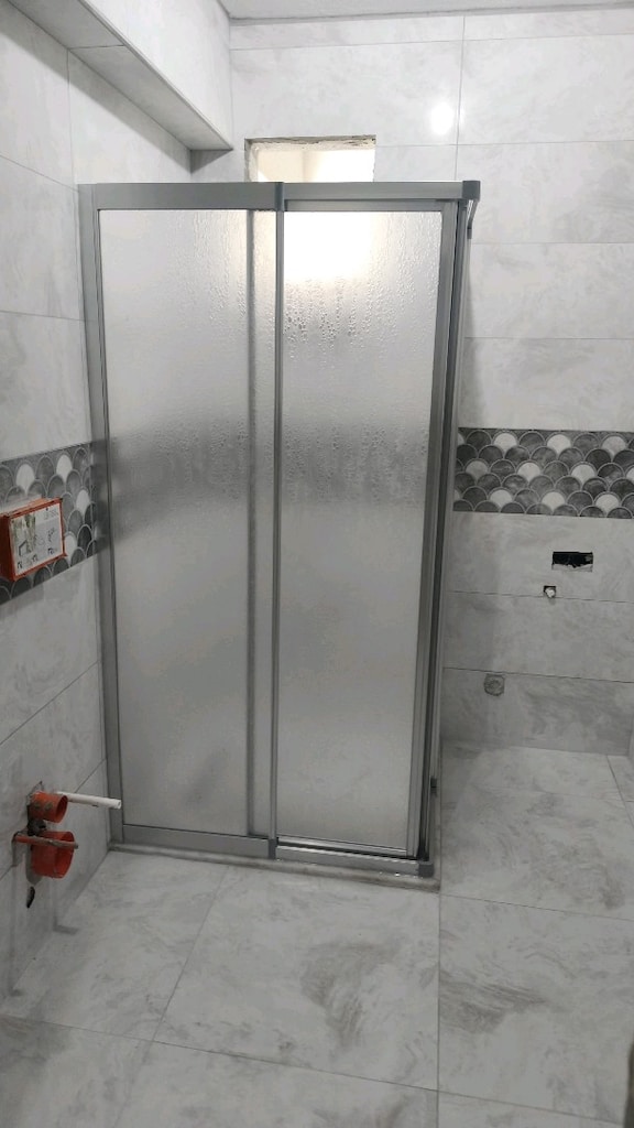 DUŞAKABİNDE FIRSAT - 10