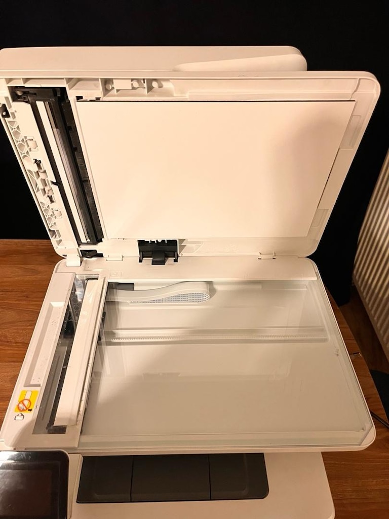 HP Laserjet Pro - 6