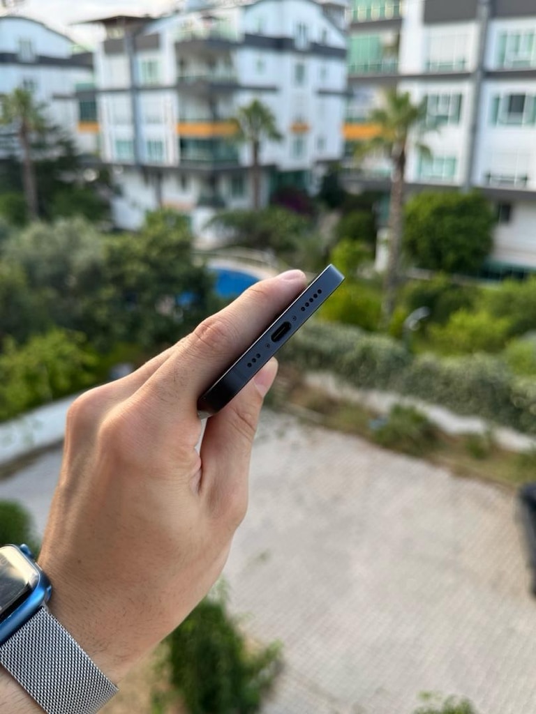 İPhone 16e 128GB Hatasız - 5