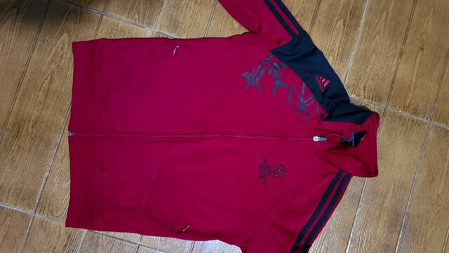 #Adidas likralı sweat mont.