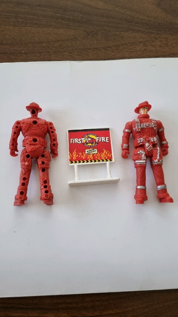 15 cm Dickie Toys oyuncak İtfaiye Aracı ( Kargo yapmıyorum) - 14