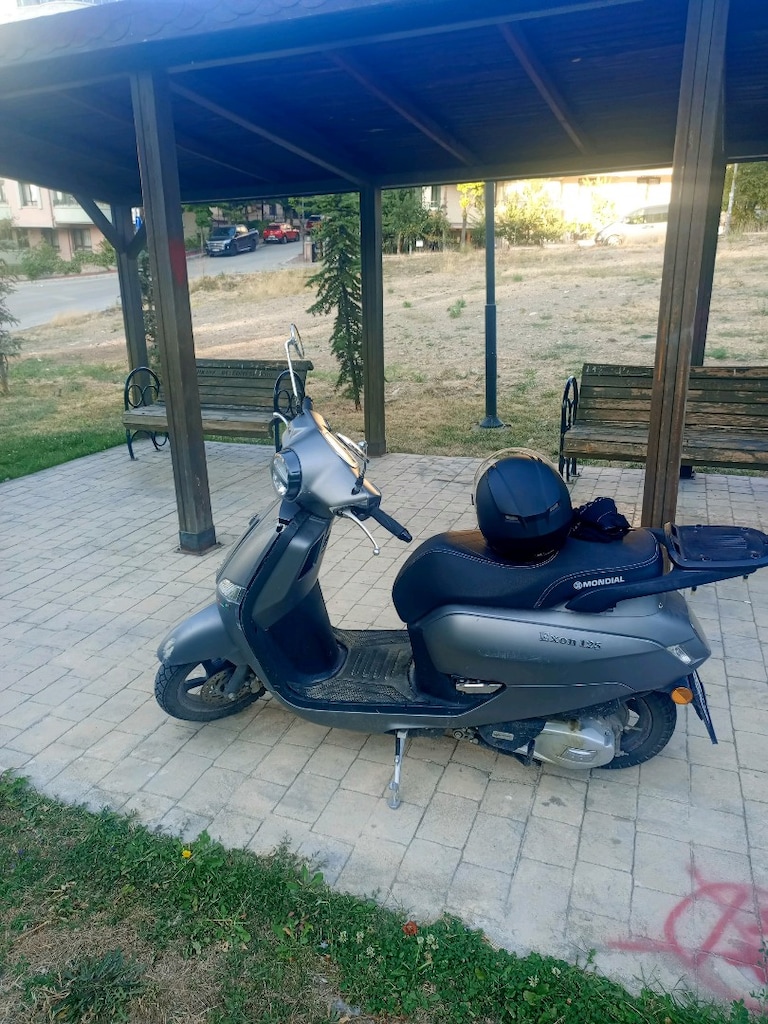 Mondial Exon 125 - 2